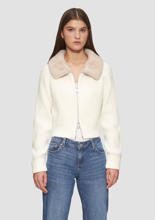 Actual product image S.Oliver Strickjacke Verkürzte Strickjacke mit Kragen in Pelzoptik (XXL)