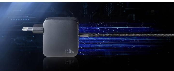 Actual product image Intenso Adapter + Cable Set W140A3C + C520C (140 W, 4 ports)