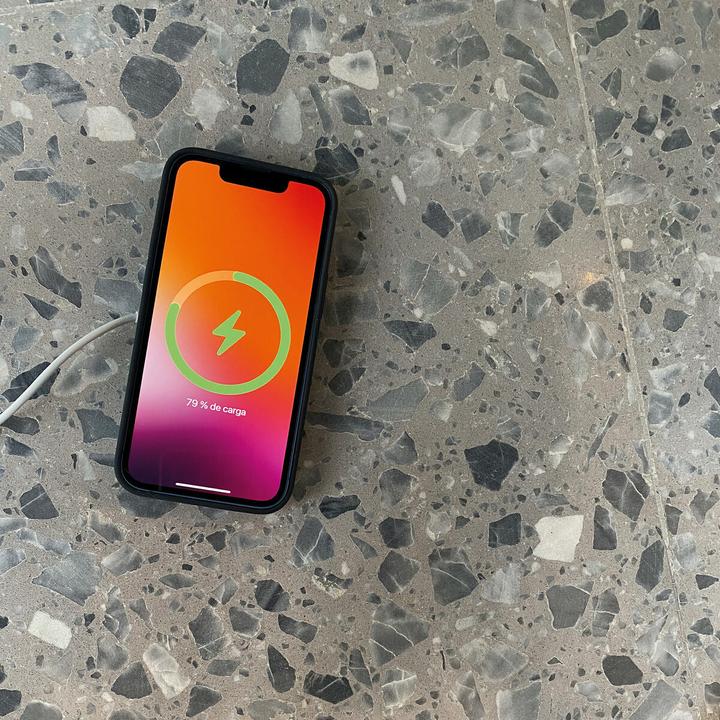 Image du produit KSIX Chargeur mural (20 W)