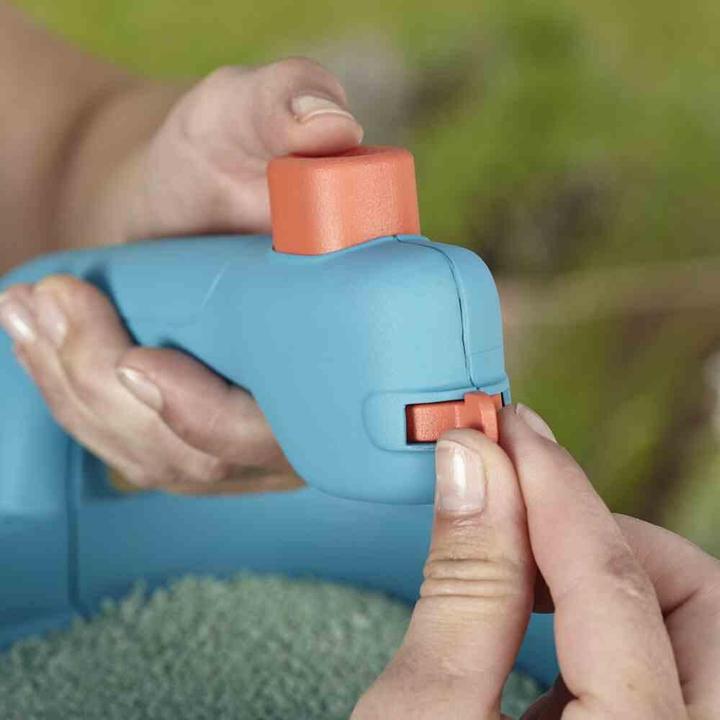 Actual product image Gardena Hand spreader M E4