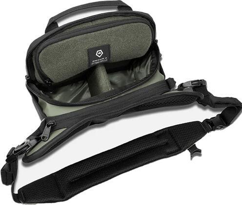 Actual product image Wandrd ROGUE Sling 4L Wasatch Green V2 (4 l)