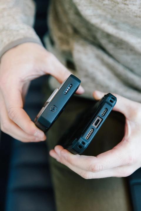 Actual product image UAG Rugged 10000mAh Battey Pack (10000 mAh, 10 W, 37 Wh)