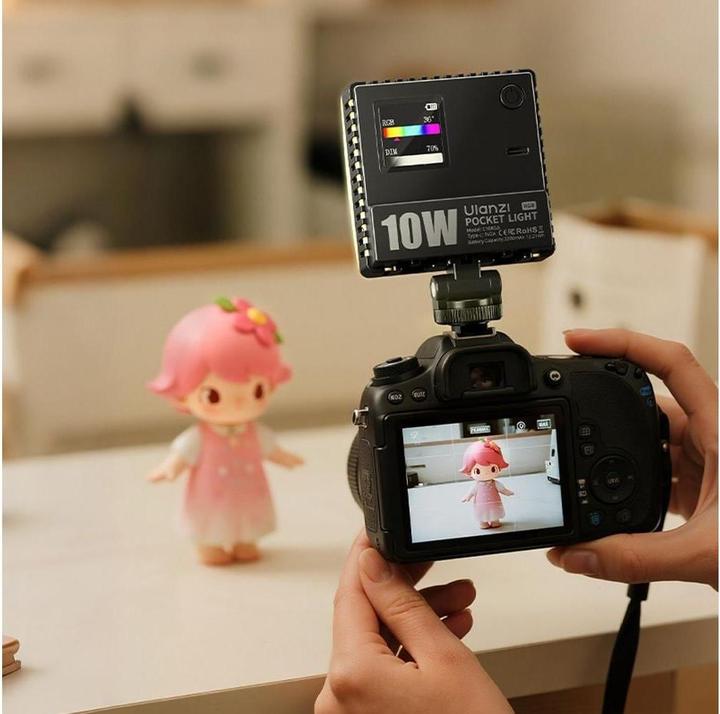 Actual product image Ulanzi C01RGB 10W Pocket light (Video light)