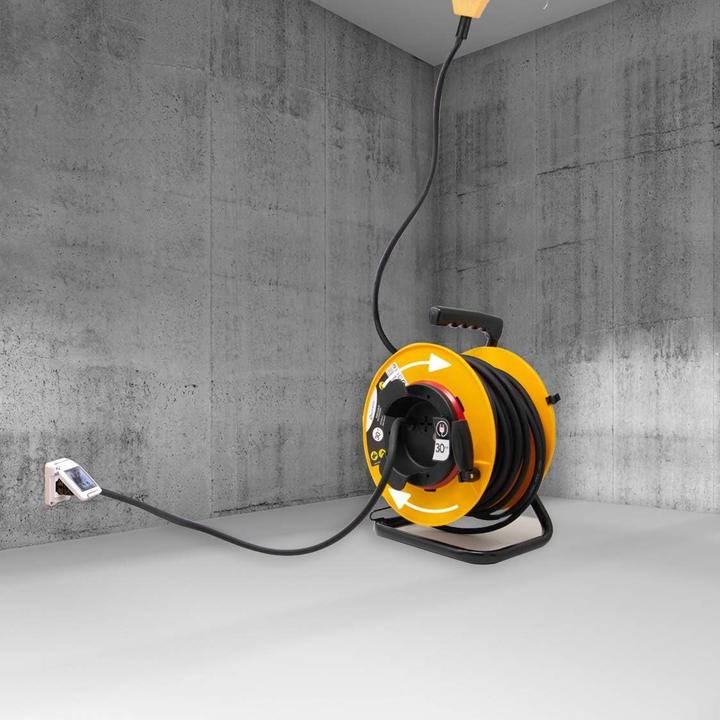 Actual product image Electraline Cable Reel with Extension Cord and Multiple Outlets (30 m, 1.50 mm²)