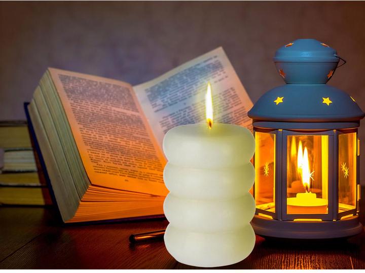 Actual product image Casativo Decorative candle Donut