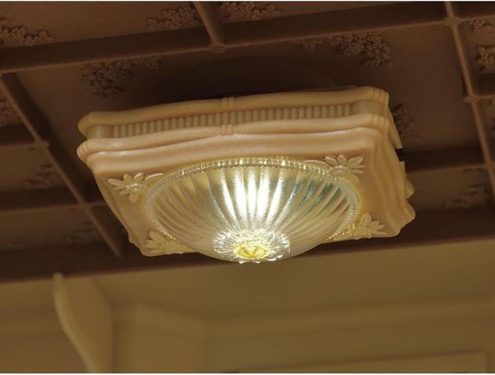 Actual product image Sylvanian Families Ceiling Light