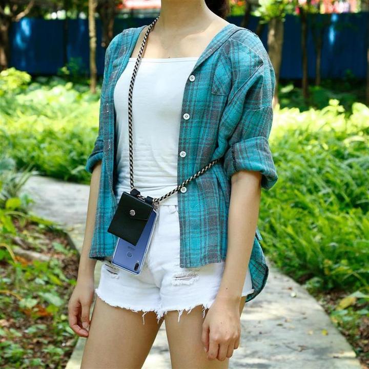 Produktbild Cadorabo TPU Handy Kette SILBER Cover