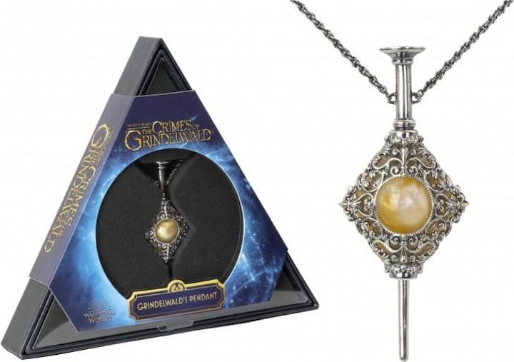 Produktbild Noble Collection Phantastische Tierwesen 2: Gellert Grindelwalds Anhänger (Silber)