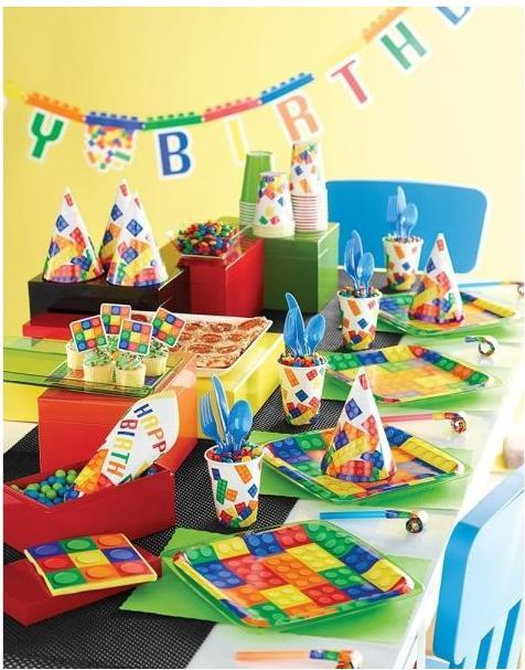 Actual product image Haza Witbaard Building Blocks Tablecloth (259 x 137 cm)