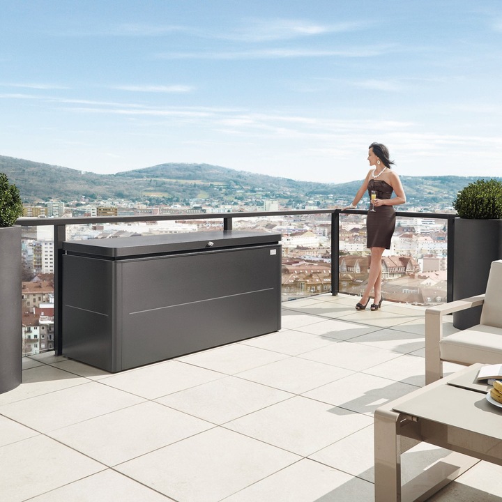 Actual product image Biohort LoungeBox