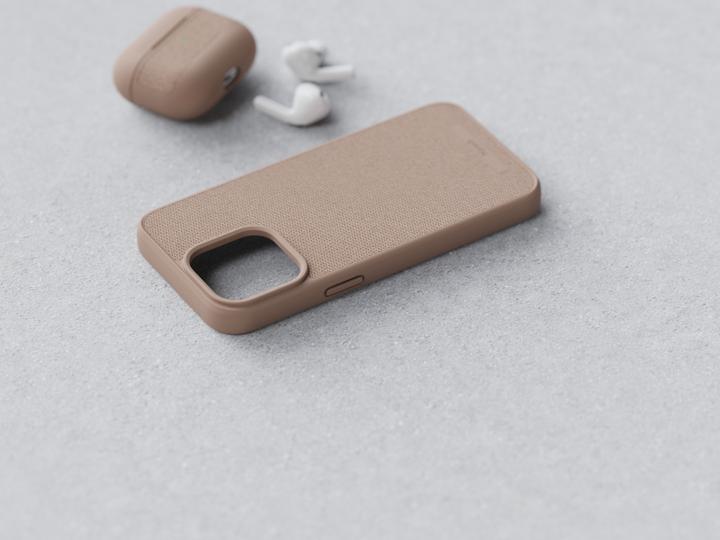 Produktbild Njord Hard-Cover Fabric MagSafe Case Pink Sand (Apple iPhone 15 Pro Max)