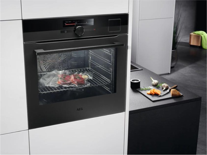 Actual product image AEG BSK999330T