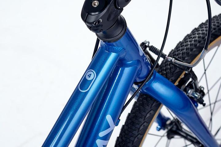 Actual product image Academy Grade 4 (20")