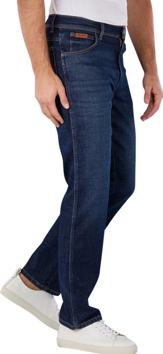 Actual product image Wrangler 10020319 (W34/L30)