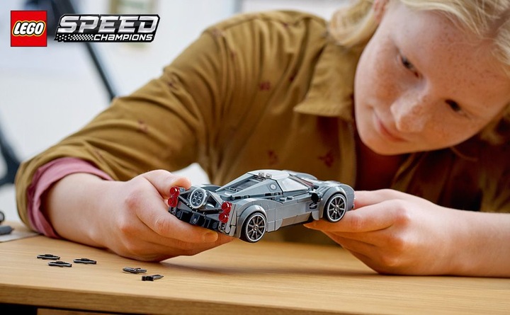 Productafbeelding LEGO Pagani Utopia (76915, LEGO Snelheidskampioenen)