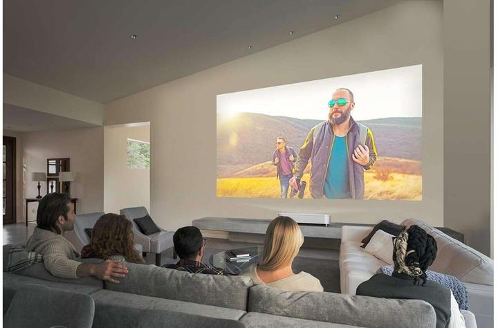 Actual product image Epson EH-LS800W (4K, 4000 lm, 0.16 - 0.4:1)