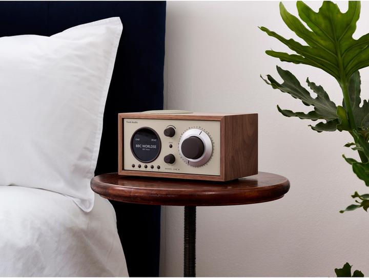 Produktbild Tivoli Audio Model One+ (DAB+, DAB, FM, Bluetooth)