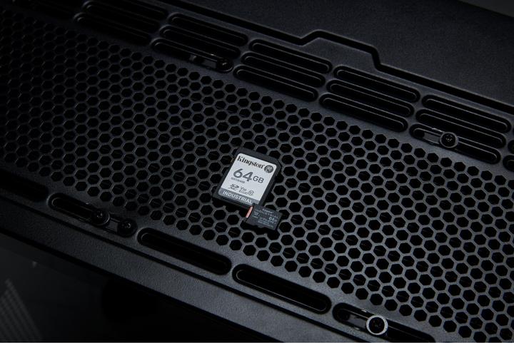 Actual product image Kingston Card Ind. SD +ADP 64GB pSLC (64 GB, SDXC, U3, UHS-I)