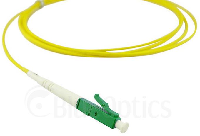 Produktbild BlueOptics Simplex LWL Patchkabel LC-APC/LC-APC Singlemode 1 Meter