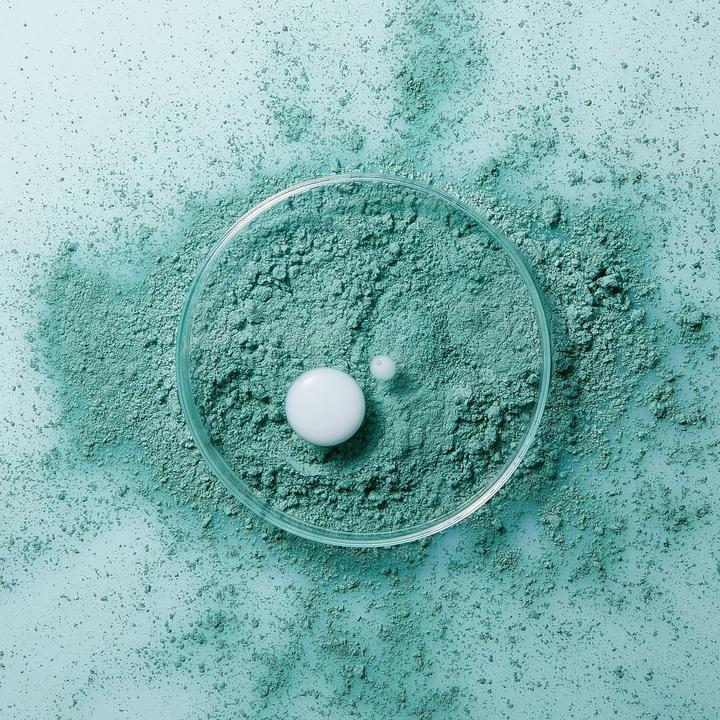 Actual product image Beiersdorf Nivea Men Magnesium Dry Fresh Roll-On Deodorant 48h, 50ml (Roll-on, 50 ml)