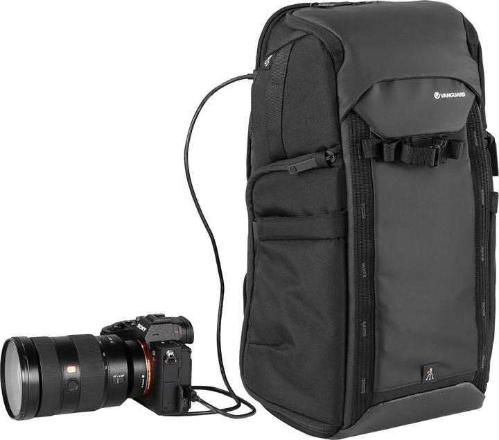 Actual product image Vanguard Veo Adaptor S46 Backpack with USB-A (Photo backpack, 18 l)