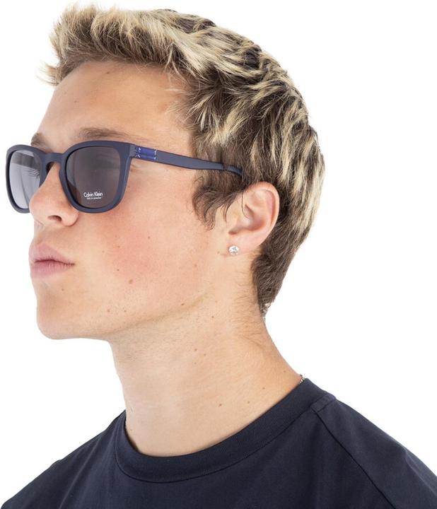 Produktbild Calvin Klein RauchGrauSonnenbrille