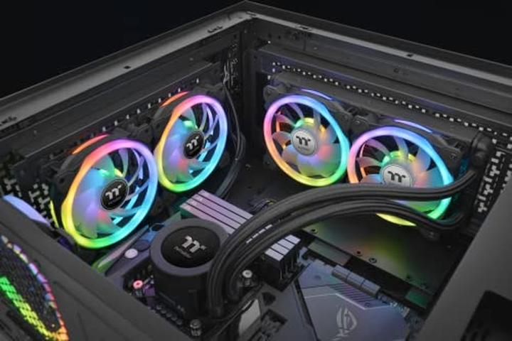 Actual product image Thermaltake Swafan 12 RGB 3-pack (120 mm, 3 x)
