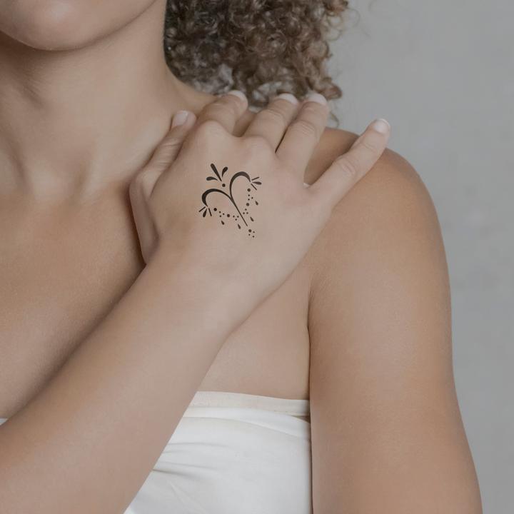 Image du produit minink Temporäres Tattoo: Sternzeichen Widder in kalligrafischer Schrift