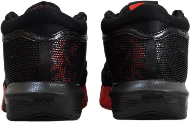 Actual product image Nike Lebron Witness VIII basketball shoes (41)