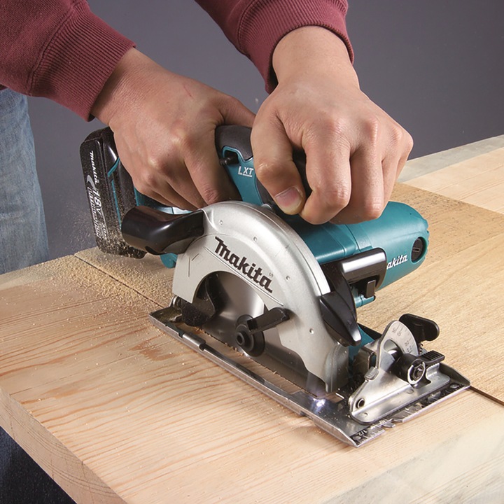 Actual product image Makita Battery-powered circular saw