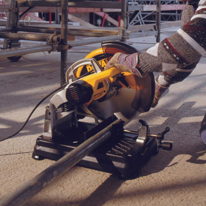 Actual product image DeWalt Ø 355mm metal circular saw blade 25.4mm