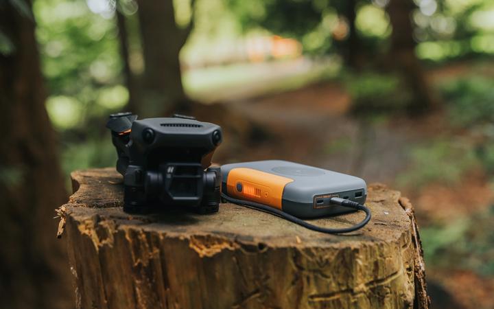 Actual product image Biolite Charge 100 Max (100 W, 91000 Wh)