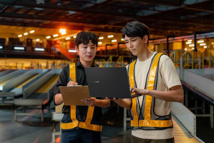 Produktbild ASUS B5405CCA-LY0008X (14", 512 GB, 16 GB, Eng. Int.)