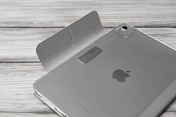 Actual product image Laut Huex Folio Case (iPad Air 13 2024 (M2))