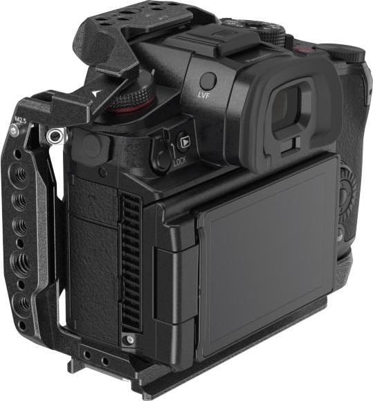 Image du produit SmallRig Black Mamba Series Camera Cage pour Panasonic LUMIX GH6 3440