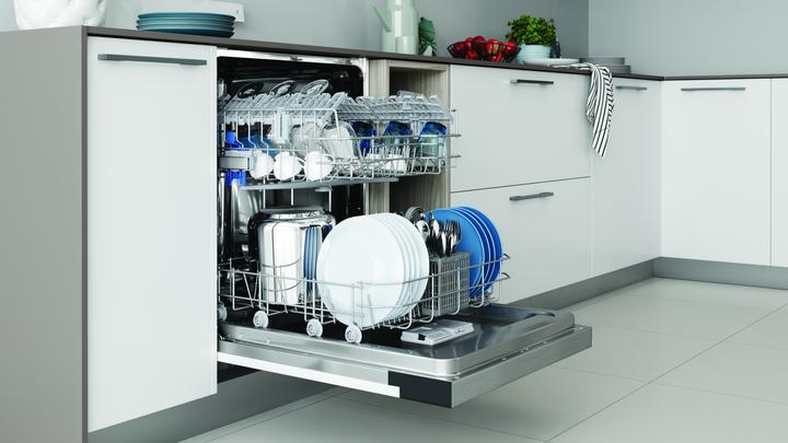 Actual product image Indesit I3B L634 X 14-place setting dishwasher D