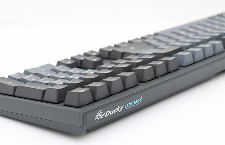 Actual product image Ducky One 2 Skyline (DE, Cable)