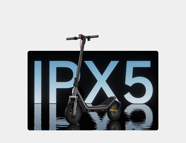 Produktbild Xiaomi Electric Scooter 6 Swiss Edition (20 km/h, 45 km, 400 W)