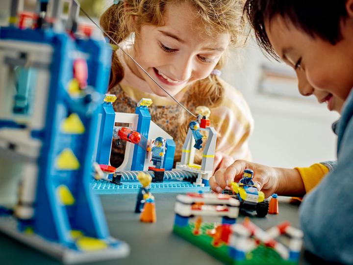 Produktbild LEGO Polizeischule (60372, LEGO City)