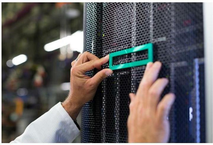 Actual product image HPE P48403-B21 network equipment