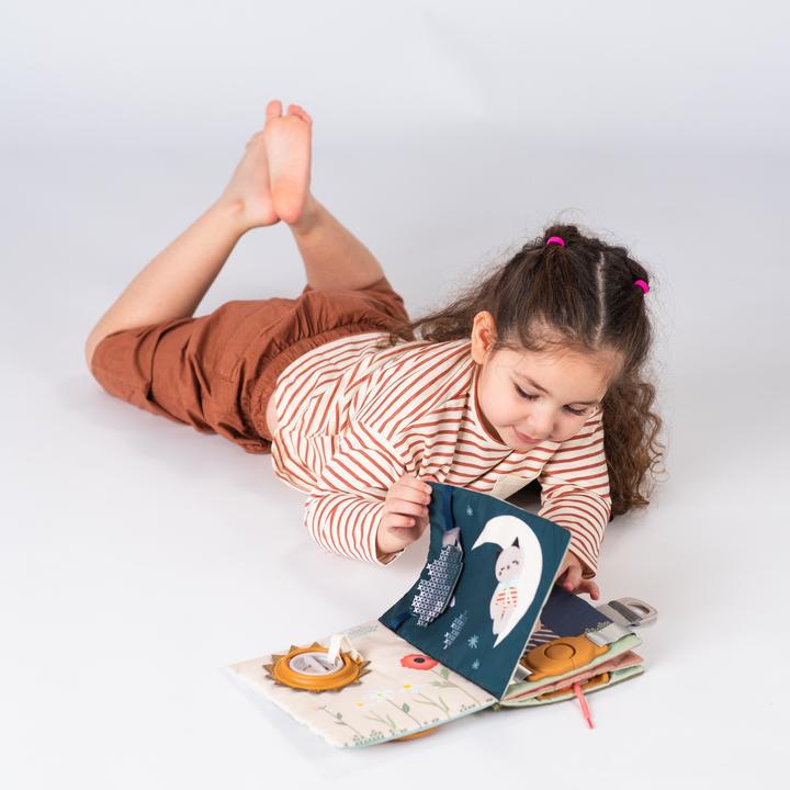 Image du produit Taf Toys Aktivitätenbuch Fantasy (Allemand, Anglais, Français, Italien, Suisse-allemand)