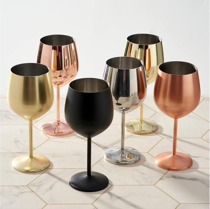 Immagine prodotto Oak & Steel Set di 4 bicchieri da vino in acciaio inox color oro (50 cl, 4 Occhiali, Set di bicchieri da vino)