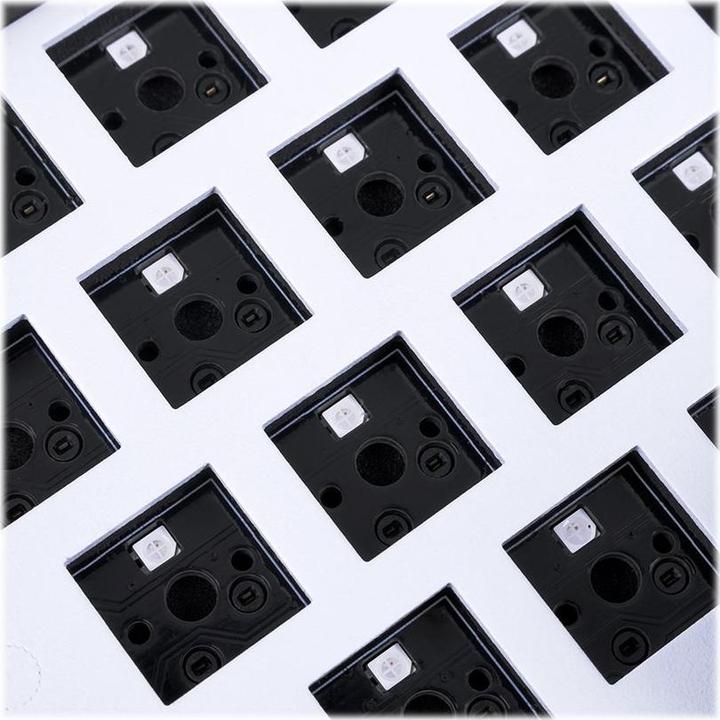 Produktbild Sharkoon Skiller SGK50 S4 (DE, Kabelgebunden)