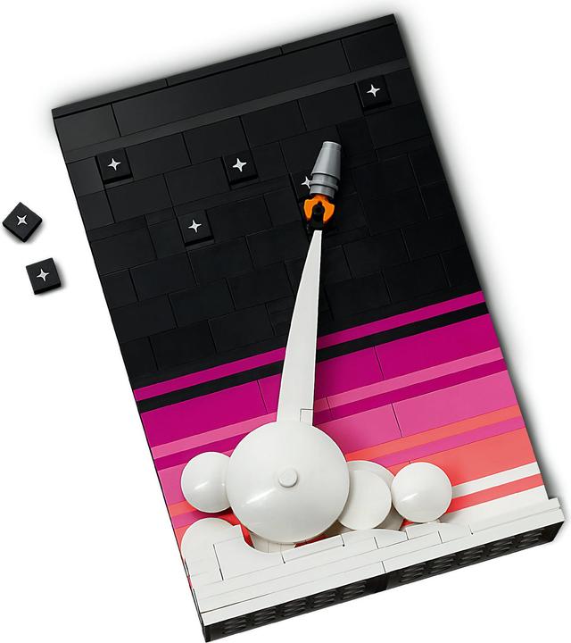 Actual product image LEGO Ideas - Stories from the Space Age (21340, LEGO Ideas, LEGO Rare Sets)