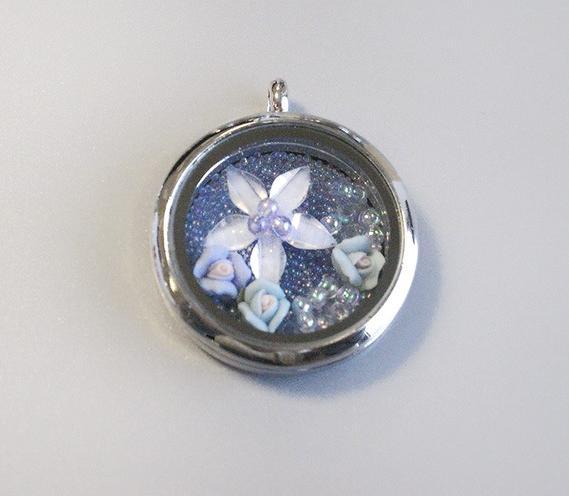 Immagine prodotto Hobby & Crafting Fun Ciondolo a medaglione "Round", Ø circa 2,9 cm, metallo/vetro (Metallo)