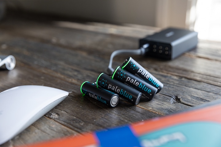Produktbild Pale Blue AA USB-C (4 Stk., AA, 1700 mAh)