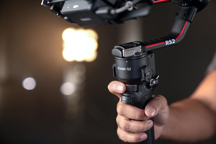 Produktbild DJI RS 2 Pro Combo (Spiegelreflexkamera, 4.50 kg)