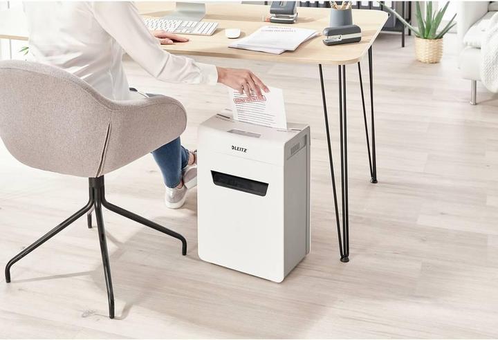 Actual product image Leitz IQ 6M PROTECT PREMIUM - Document shredder (Particle cut)