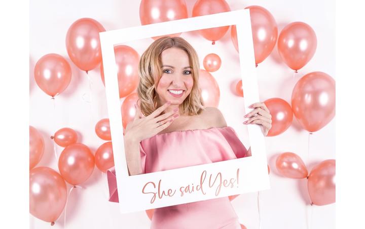 Produktbild Partydeco Partyaccessoire Selfie Bilderrahmen she said yes Rosegold