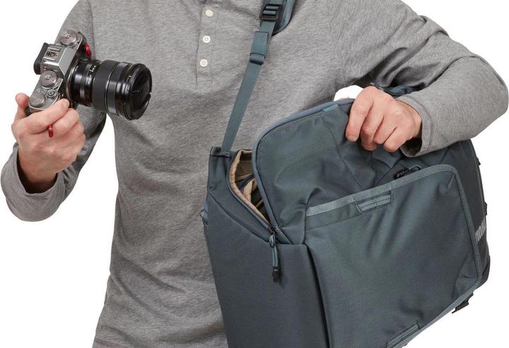 Actual product image Thule Covert Camera Backpack 24L (Camera backpack, 24 l)